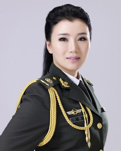 近年来比较活跃的<em>十大军旅女歌手</em>(图)--三峡在