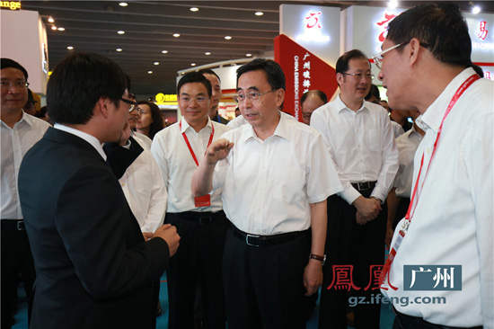 朱小丹调研第四届金交会强调:让金融更好地服