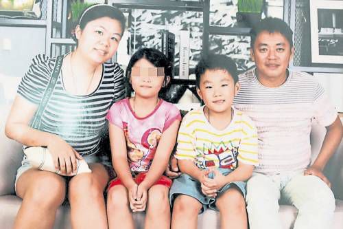 马来西亚7岁华裔男童吃糕点噎死 双亲质疑托儿