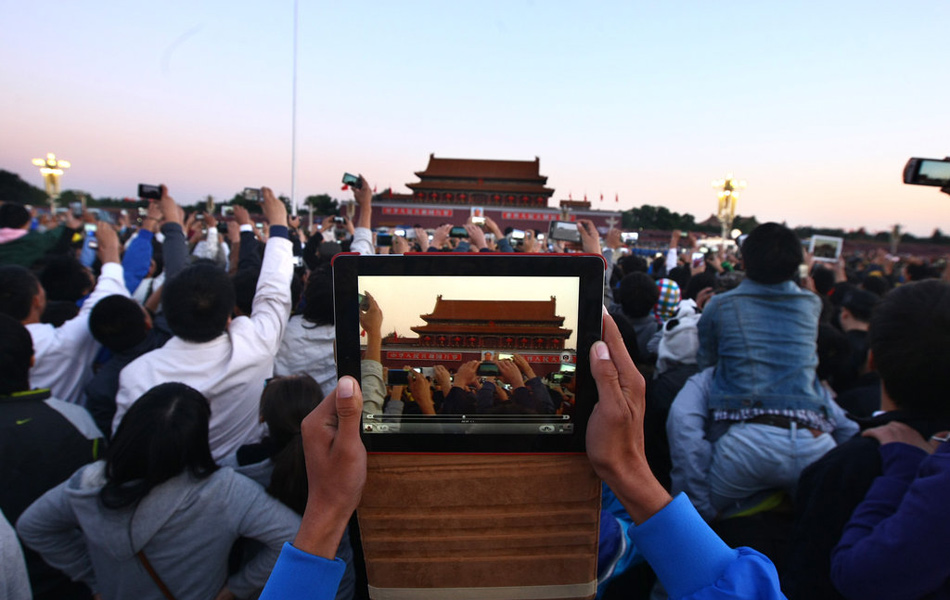 拥挤的国庆节【组图】 http://hsgds2004.blog.163.com - 擎天一柱 - 擎天一柱的博客 拥挤的节日【组图】 - 深瞳渊源 - 深瞳渊源,品味经典!!!
