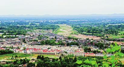 尝到城镇化甜头 居民主动拆房腾地方_凤凰房产