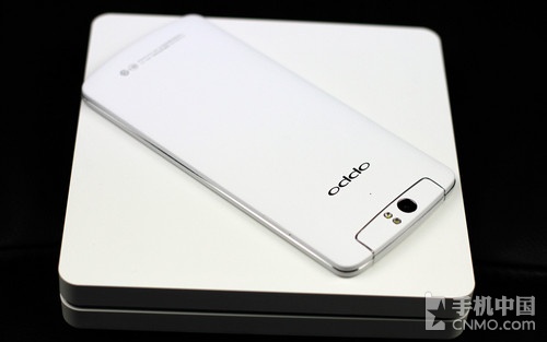 13MP翻转镜头1080p屏OPPO N1详细评测