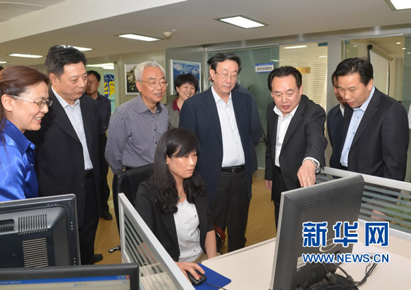 河南省委书记到南阳市 rdn_518d98f23faa6.jpg