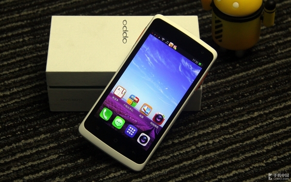 4英寸IPS屏千元TD双模 OPPO R821T评测