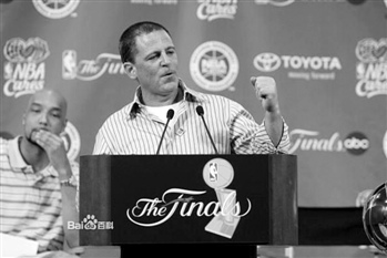 富豪丹尼尔·吉尔伯特的房地产投资之道