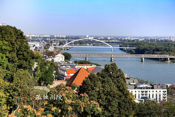 斯洛伐克首都城市绿化搞得好(图)--孤独川陵的