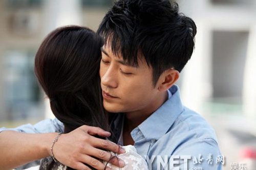 《花开半夏》热播 林申伤痕累累诠释爱与恨|林