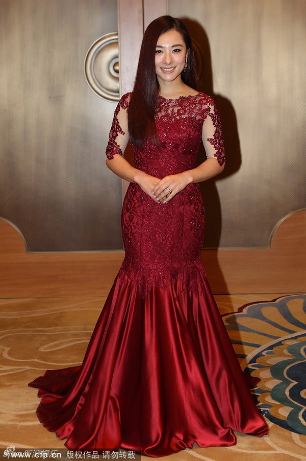 刘璇北京补办婚礼 与老公王弢法式舌吻羡煞旁