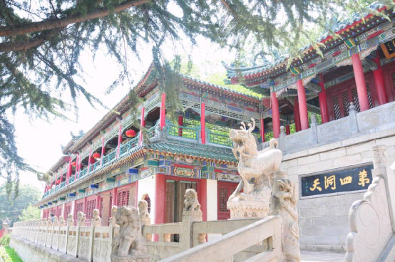 筑梦华山 一座山的峥嵘气象