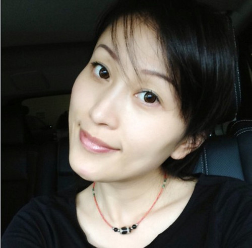 杨子漂亮老婆私照曝光 美丽大方胜过黄圣依