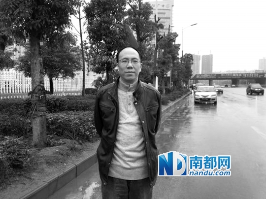 廖曜中去年辞去公职，加入北京一家律师事务所。 图片来源：东方早报