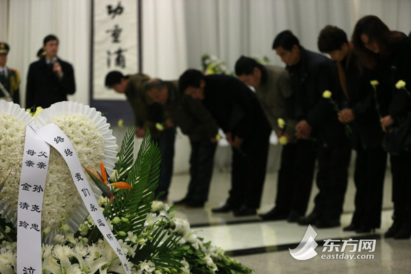 亲友追忆陆晨、孙络络烈士 记90后消防战士追