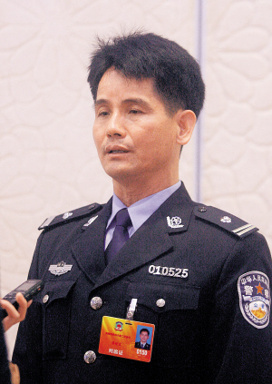 揣着基层的嘱托和期待上两会|群众路线|党风