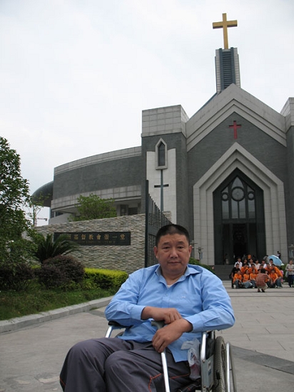 　　② 李君旭近几年身体一直很不好。