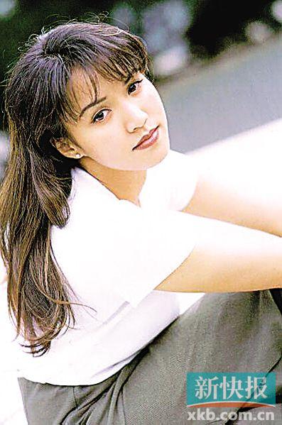 ■黎瑞恩曾是“宝丽金小花”,红极一时。