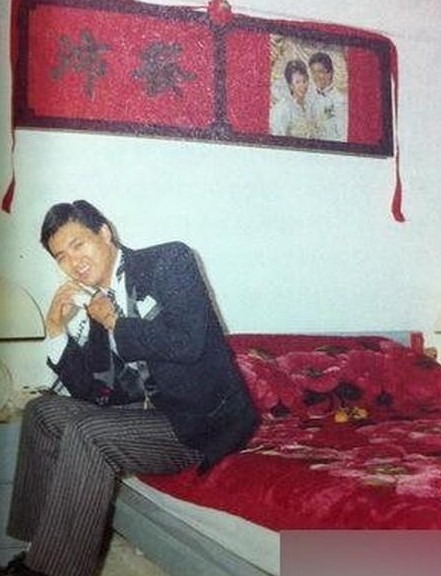 周润发洞房照曝光 娱乐圈里无法复制的珍贵影像[组图]