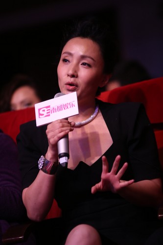 《私人订制》:陶虹安以轩为天才钢琴家助威|