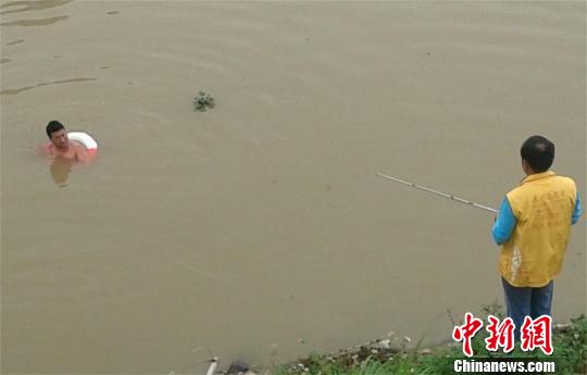 受持续暴雨天气影响 广东惠州2人落水失踪|雷雨