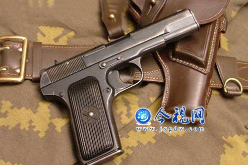 [今视调查]基层民警配枪问题引关注 部分民警坦