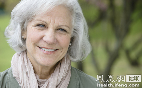 78岁老人发烧后左胳膊左腿不能动,不能说话,血