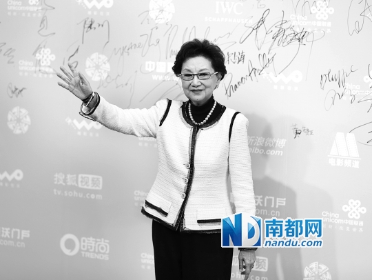 又见<em>夏梦</em>:女神的智慧|<em>夏梦</em>|时装_凤凰资讯