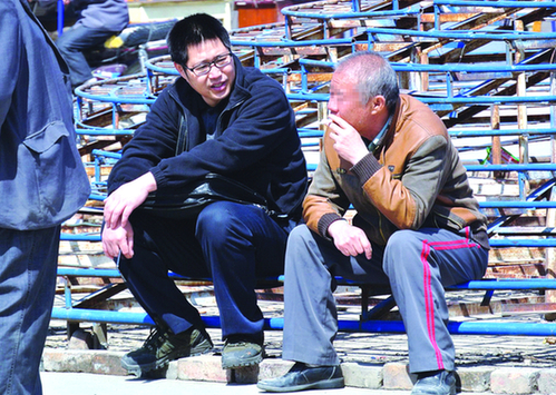 兵团第八师143团被曝强制职工参股养殖|上课