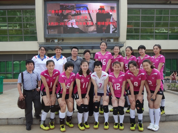 北航<em>女排</em>勇夺全国<em>大学</em>生排球总决赛冠军_凤