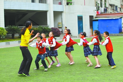 寻找父母儿时的老游戏|小伙伴|游学
