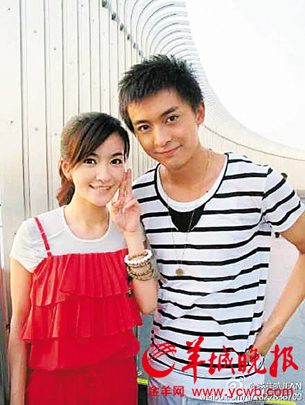 　　李佳航、李晟公布恋情