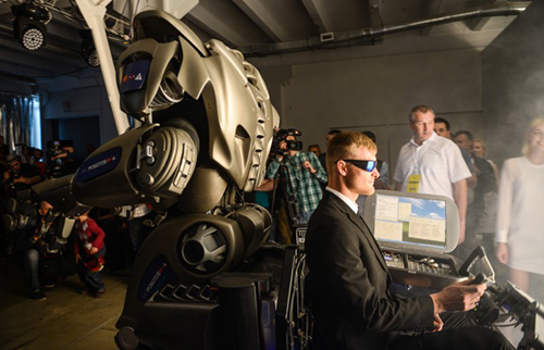 世界知名机器人亮相莫斯科展会|机器人|俄罗斯