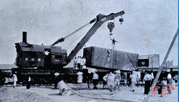 　　1950年，郑州电力公司扩建