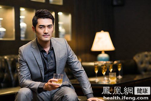 电影或让人更易饮酒 - 中国养生