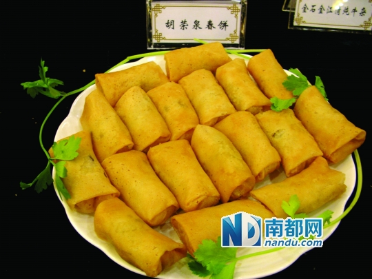 胡荣泉春饼。(潮州市饮食胡荣泉门市)