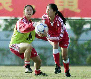 国安祝福5国脚_国脚收入(3)