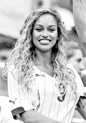 快看世界杯大美神|中场|前锋_凤凰资讯