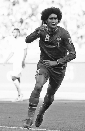 夺冠剪去爆炸头|曼联|中场_凤凰资讯