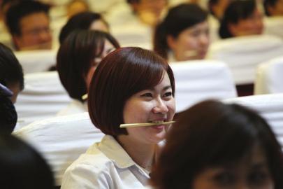 提供优质服务 塑造一流形象|医生|病人