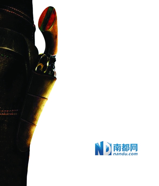 你以为中国的明星能像西部片《黄金三镖客》里的镖客那样，枪带上挂枪吗？还是不要想太多了。