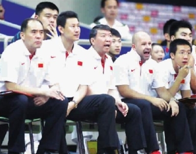 姚明:中国男篮比赛打得很拼命 但要打得更聪明