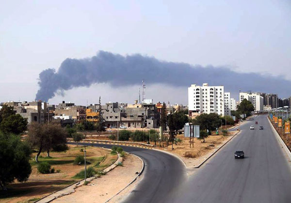 利比亚局势动荡 德国撤离部分外交官(图)|的黎