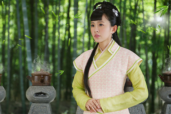 刚刚登陆央视八套的电视剧《神医大道公前传》曝光了一组女主角孙耀琦