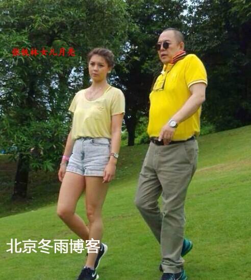 　　张铁林与女儿