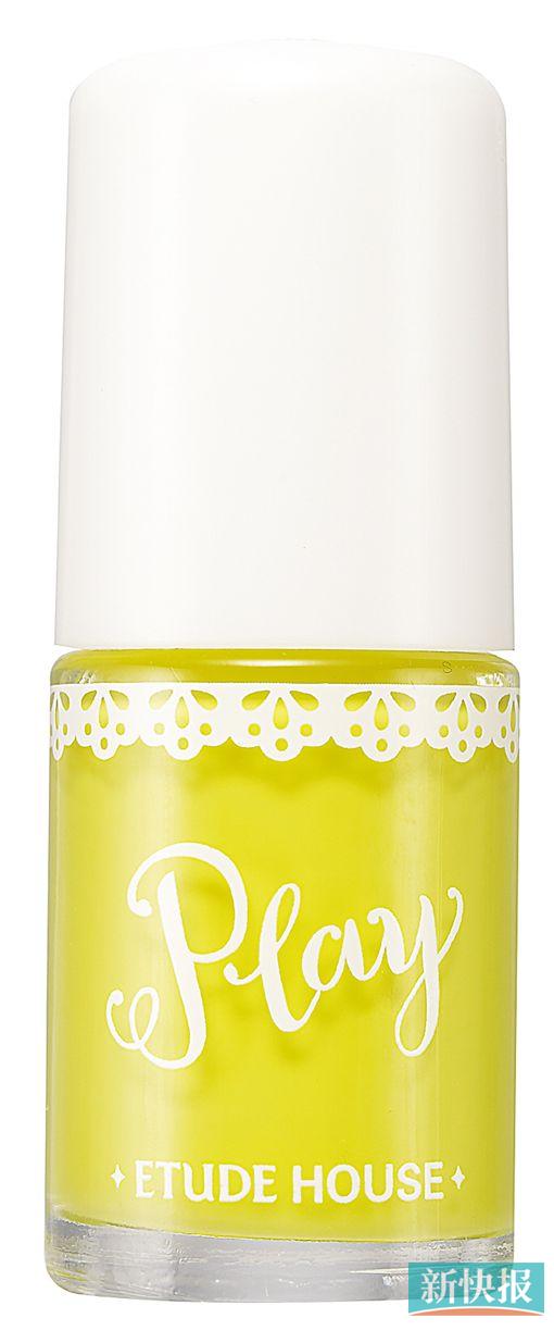 Etude House指甲油,颜色鲜艳,红黄蓝绿都能找到。