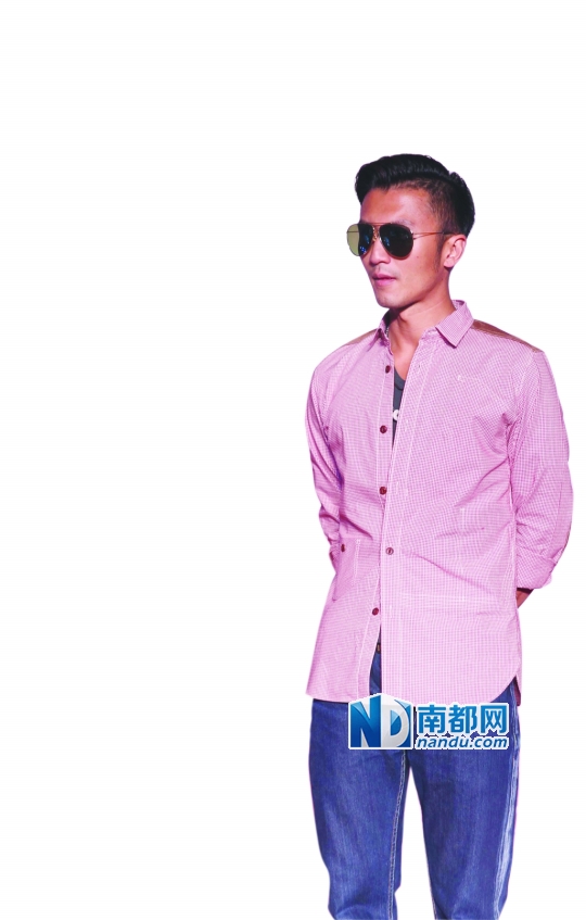 高圆圆与谢霆锋在广州。南都记者 马强 摄