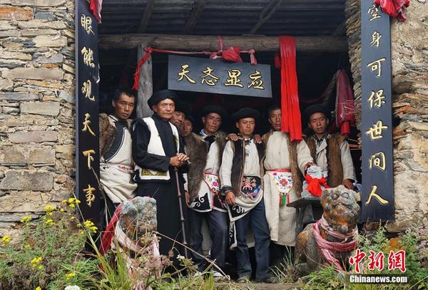 探访四川理县古羌族神秘的白石祭|民族|神灵