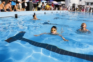 莲花北举办 第二届少儿游泳比赛|游泳|小朋友