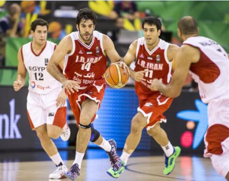 世界杯综述:伊朗拿下亚洲球队首胜|篮板|助攻