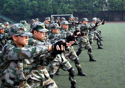 成都36中被四川省人民政府命名为第三批国防