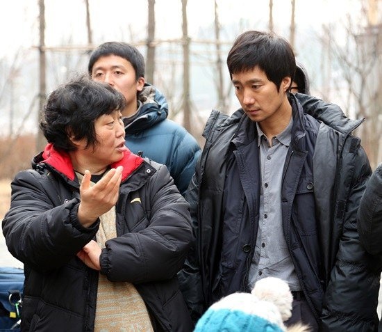 举报者》试映会主创出席 剧组齐学专业术语|上