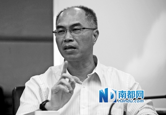 佛山市委常委、南海区委书记邓伟根。